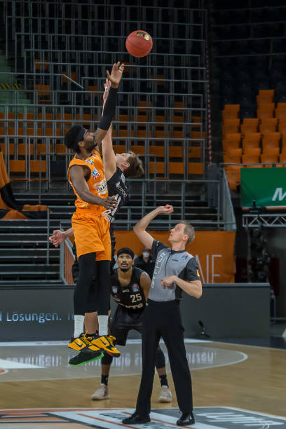 手王艺迪以 手王艺迪以