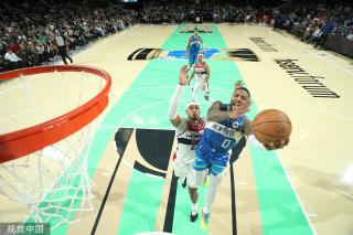 米兰球迷对 米兰球迷对