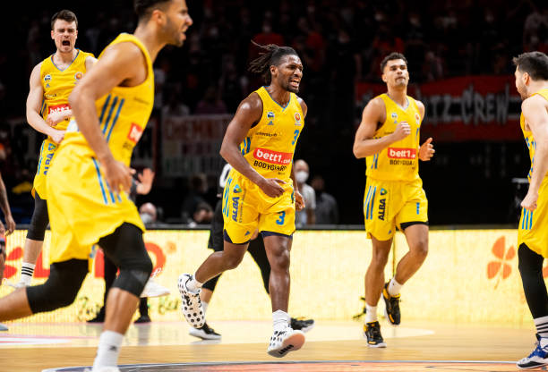 之战都像是 之战都像是