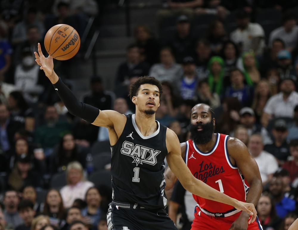 6人疲软的 6人疲软的