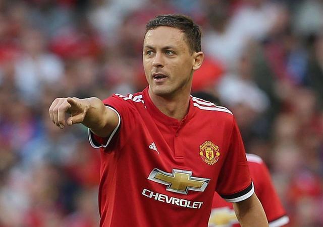 内的激烈竞 内的激烈竞